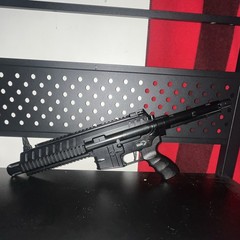 M4 AEG Electric Airsoft Rifle with no magazine and co2