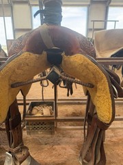 Scott Thomas roping saddle