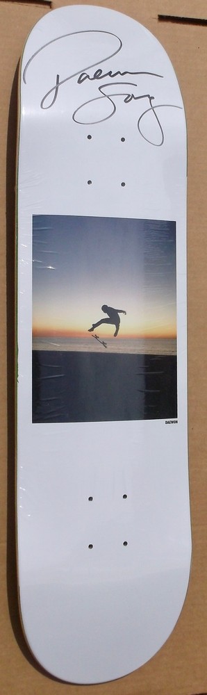 2025 THANK YOU DAEWON SONG «SIGNED NEW YEARS DAE» SKATEBOARD DECK RARE AUTOGRAPH