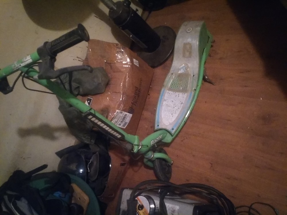 Razor E200 Electric Scooter
