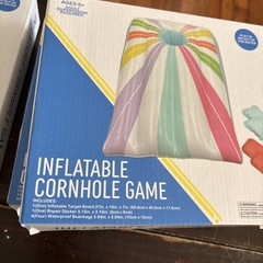 Inflatable Cornhole Game 1 Target Board, 4 Waterproof Beanbags / Sunburst