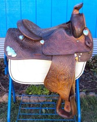 SIMCO Western Show / Parade Saddle- 15″ -SILVER HEARTS- Tooled Design -STUNNING!