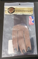 Neet Tan Suede Leather Archery Shooting Glove Medium FG-2H 60242