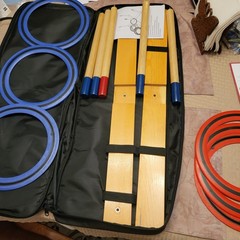 AMAZON BASICS INDOOR / OUTDOOR RING TOSS GAME. G1