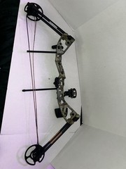 Bear Archery Limitless RTH Compound Bow ** Missing String**