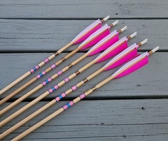 Half Dz 11/32 Cedar Arrows 31″ RW Fletch 5″ 35-45# With 130gn Field Points