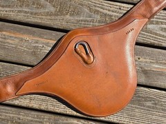 Devoucoux Light Brown Padded Belly Guard Stud Jump Girth – 50″-125cm – Light Use