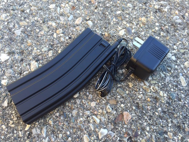 Well D92/D92H Airsoft Gun Battery charger Replacement – Charger ONLY