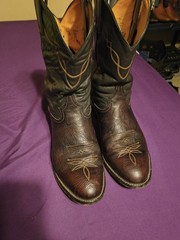 Vintage Tony Lama 2032 Shrunken Bull Shoulder Cowboy Boots Men’s US Size 10EE
