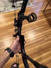 Mathews Reezen 6.5 RH 28.5/60 “BLACK OUT VERSION” Loaded and Clean!!