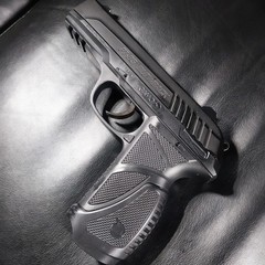 Gamo PT-85 .177 CO2 Blowback Action Pellet Pistol W/ Extra Magazines & Pellets