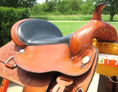 Cicle Y Saddle – 17″ – Park and Trail – Wide – Full Quarter Horse Bars – 2010