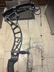 Bowtech Solution 70lb RH Set On 62lb Draw At 28” Bare Bow