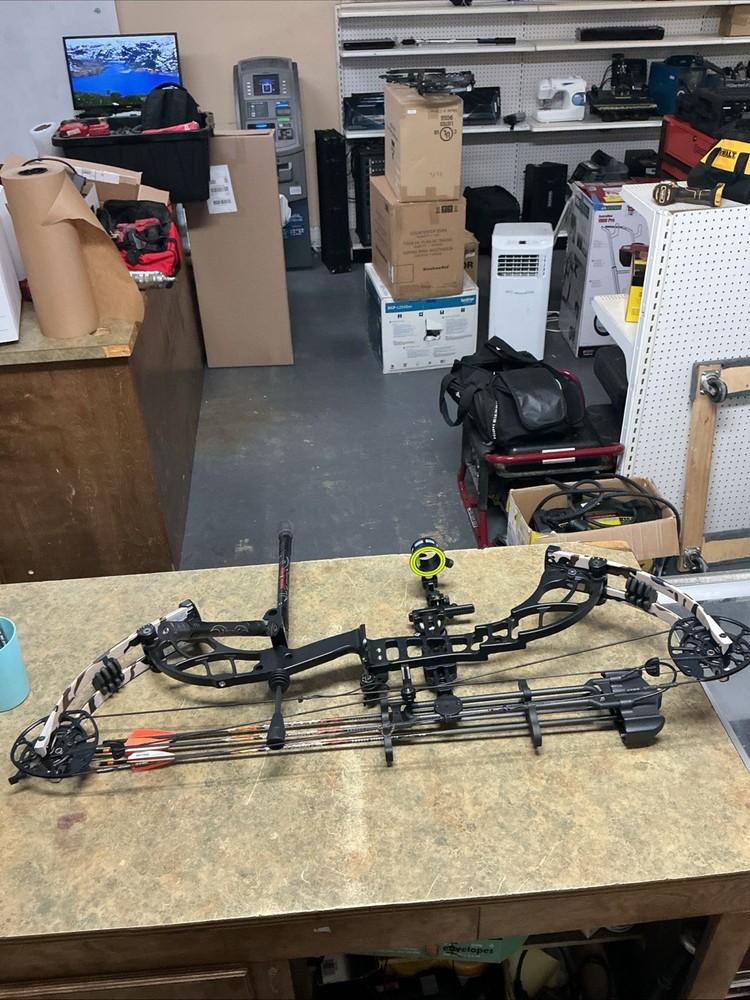 Darton Veracity 35 Compound Bow 26-31in Draw 60-70# RH
