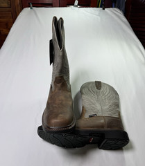 Wolverine work boots Men’s Pull-On Boots Leather Upper ASTM F2413-18 US 10.5