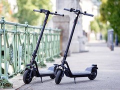 NIU 100P Electric Scooter for Adults with Suspension 18 Miles Range