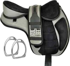 Treeless freemax synnthetic saddle available in all colour and sizes 10″ to 19″