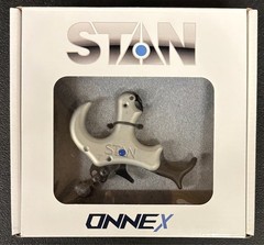 Stan Release OnneX Thumb Echo Grey Large – Return Item