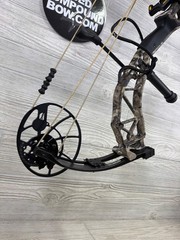 Bear Whitetail Legend XR 70# Right Hand Package