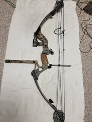 Right Handed Martin Rage Elite, 55-70#, 23-30″ Draw, Sight, Rest, Stabilizer