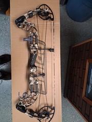 Prime Divide 31/6 Compound Bow Right Hand