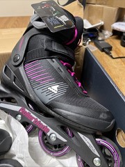 Rollerblade Zetrablade W Black/Cyclamen Pink 8/8.5 -Open Box