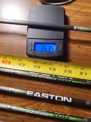 Easton Axis N-Fused 340 with 2″ Blazer Vane (Pk 6) 30″ With Brass HIT Inserts