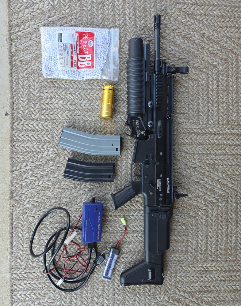 Echo 1 Scar 16 Electric Metal Airsoft Rifle w/King Arms M203 Launcher, Mags, Ect