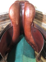 16.5″ Stubben Close Contact Saddle