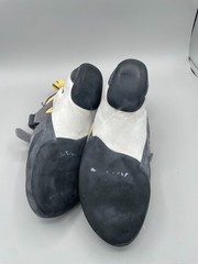 Evolv Shaman Men’s Size 7 Black Yellow Rock Climbing Shoes