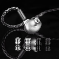 ORIVETI bleqk Purecaster in Ear Monitors, 12.2mm Aluminum-Magnesium Alloy Dyn…