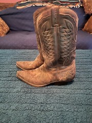 MENS SNIP TOE SANCHO BOOTS SZ 45..11 TO 11.5 CUBAN HEEL.