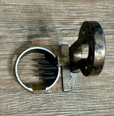 Black Gold 4 Pin Archery Sight Camo