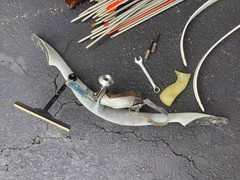 Vintage Takedown Recurve Target Bow Kit Metal Riser Limbs Arrows Wooden Case