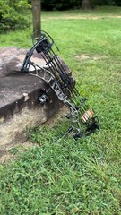 Elite Omnia OD Green 70 Lbs. 24.5-30″ RH Right Handed Compound Bow Hunting Arche
