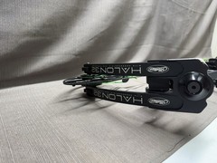 Mathews Halon 32 RH 70lb Compound Bow – (USED)