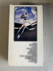 411VM. Issue Twenty-Four – Sept/Oct 1997 – Daewon Song Cover – Jon Fitisemanu