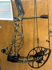 Mathews Lift X 33 Compound Bow RH 28.5″ 70lb MO Bottomland 4775243