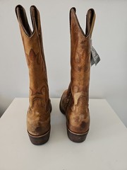Men’s 8.5 D Justin Distressed Western Boot NEW With Tags
