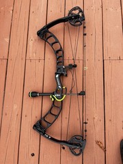 Prime Centergy Bow. RH. 60-70lbs draw