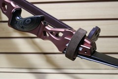 Farmington 19″ Atlas T6 CNC ILF Riser With High Quality Leather Side Quiver