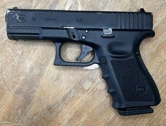 Elite Force x GLOCK 19 Gen.3 Gas Blowback Airsoft Pistol