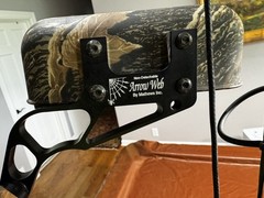 Mathews SoloCam Q2 Compound Bow 29″ Draw, Lots of Extras & Extra SL2-AR Cam