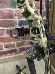 Hoyt VTM 31 Origin Camo, RH, 60-70 Lbs. 25-30 in. Loaded, Exellent Condition!