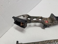 Spyder Compound Bow Riser With 2 Limbs Camo Hunting Parts Preowned Fair