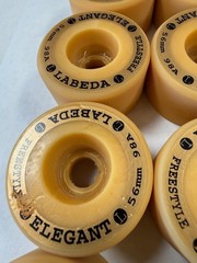 Sure Grip indoor Labeda Fame Spirit art indoor Roller Skate Wheels 57mm 3 Sets