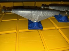 NOS Vintage Tracker Skateboard Trucks 1989-91 Ago Street Track Light Baseplate