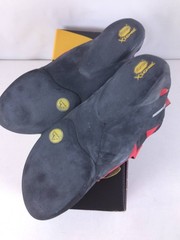 Excellent La Sportiva Kubo Men’s Climbing Shoes, Savana/Mountain Red, M44