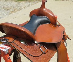 Cicle Y Saddle – 17″ – Park and Trail – Wide – Full Quarter Horse Bars – 2010