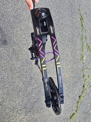 matthews avail, 28 inch stabalizer, drop away rest. 45 pound mods, 25.5 in draw